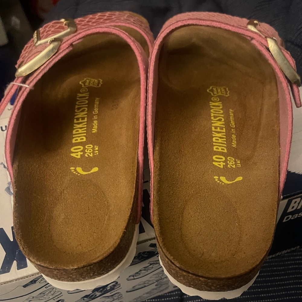 Birkenstock Women Sandals with White Outsoles Size 40 NWB - Picture 3 of 4